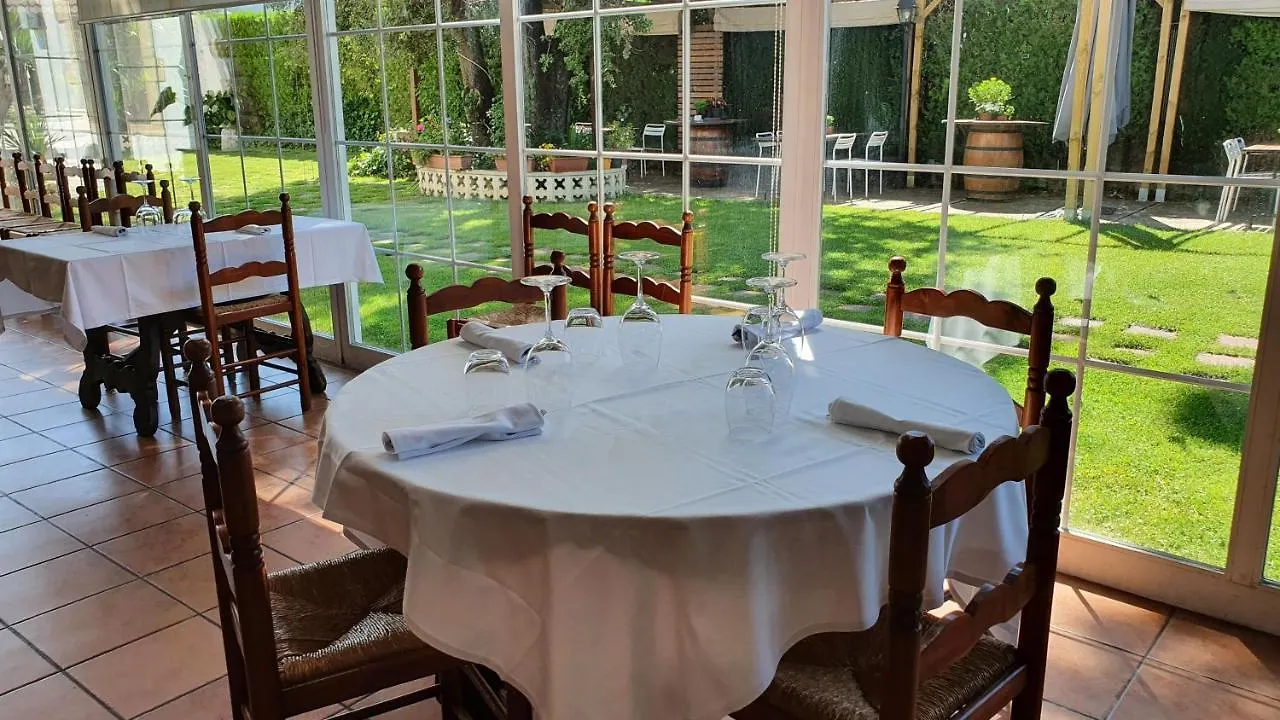Hotel Restaurant El Bosc Banyeres del Penedes Landhuis